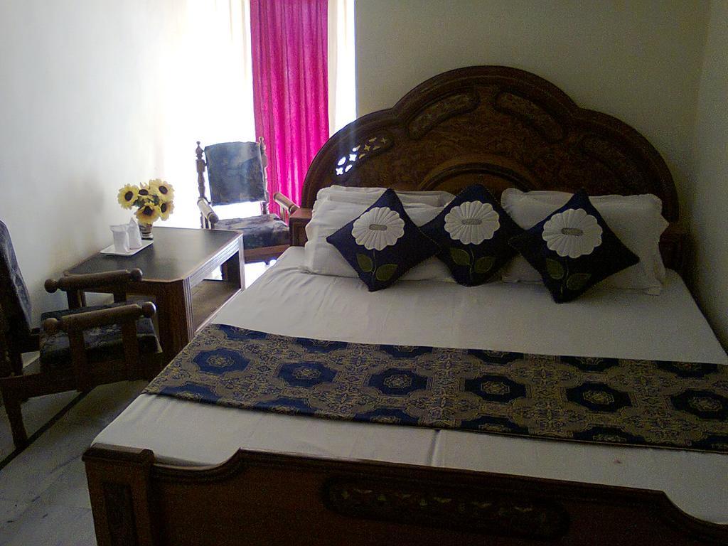 Hotel Arsh International Nainital Δωμάτιο φωτογραφία