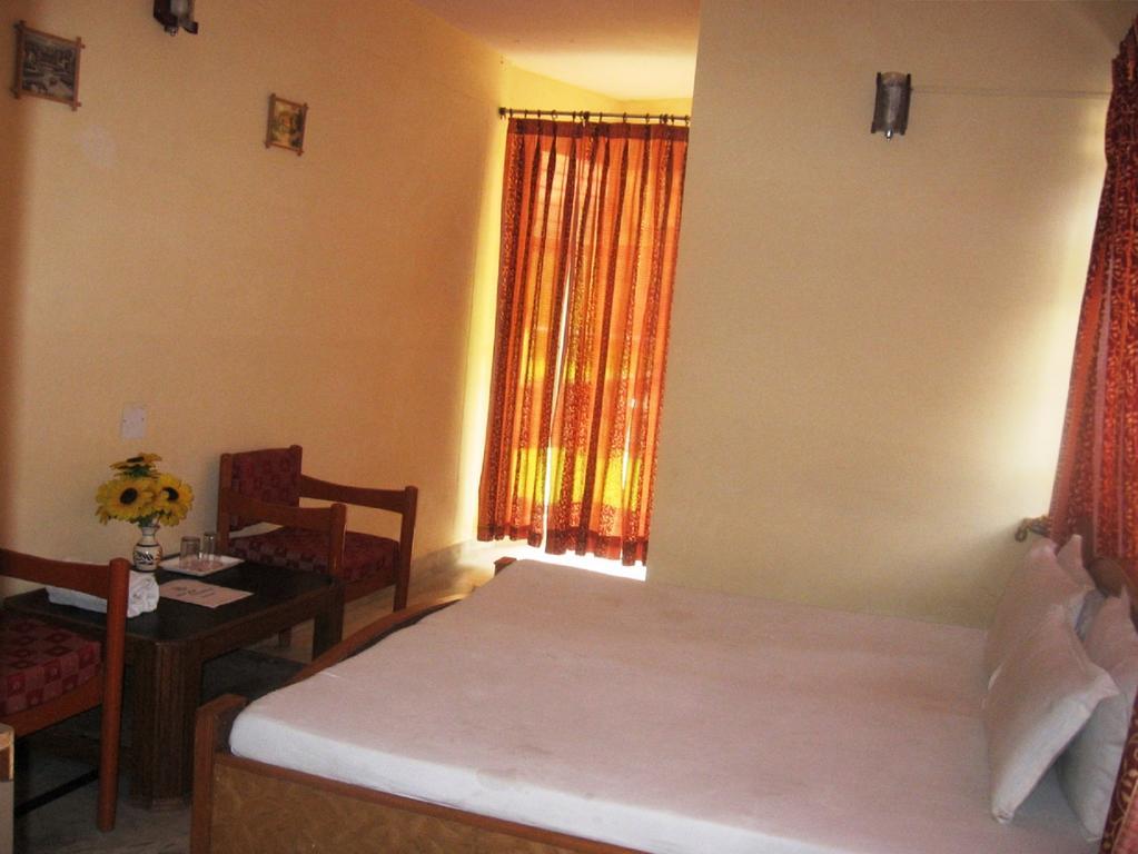 Hotel Arsh International Nainital Δωμάτιο φωτογραφία